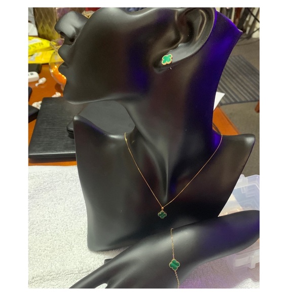 18k Solid Gold Clover 3-1 Set - Green - Picture 3 of 10